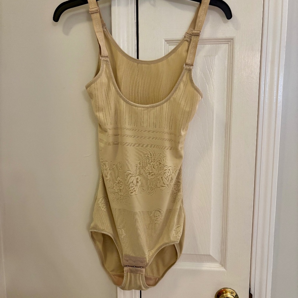 Women’s Shapewear